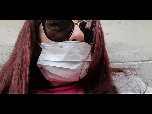 ❤️ Nicoletta analipiza kisasi kwa jirani yake na kukojoa kwenye karakana yake (Karantini Maalum ya Covid19 ya Italia) Pono ya kupendeza ☑